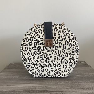 Dune Cross Body Bag